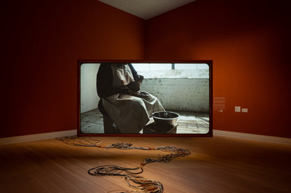 The Cloth In The Cable